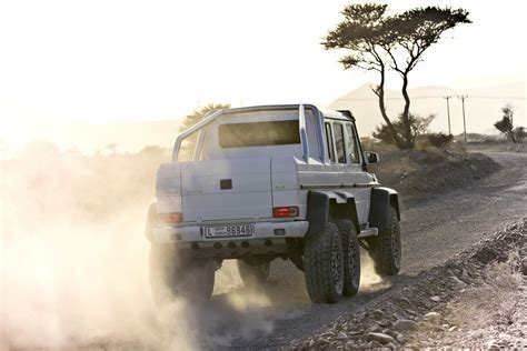 Video – Mercedes G63 AMG 6X6 is six times the fun