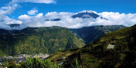 Tungurahua volcano, Ecuador - Travel. Information. Location- PlanetAndes