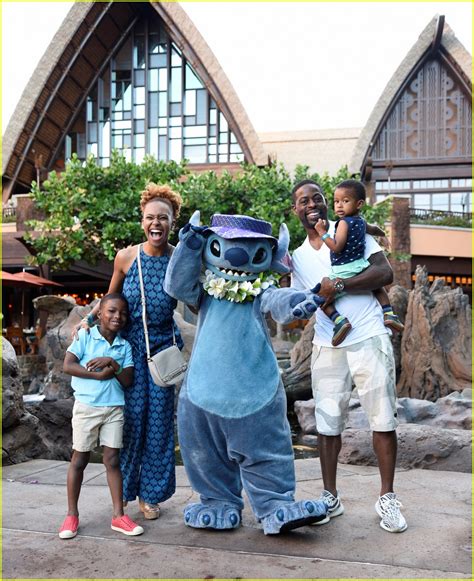 Sterling K. Brown & His Family Meet Stitch at Disney Resort in Hawaii!: Photo 4005140 | Pictures ...