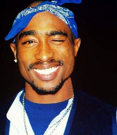 Tupac smile | Fotos tupac, Imagenes rap, Fotos rap