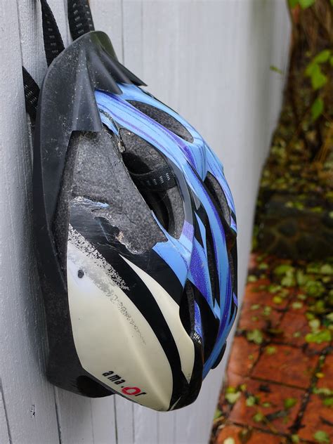 Bicycle,helmet,crash,damaged,security - free image from needpix.com