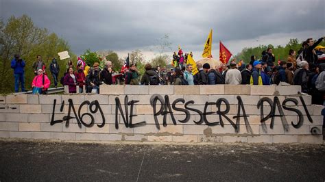 French Build an Actual Cement Wall to Protest New Highway