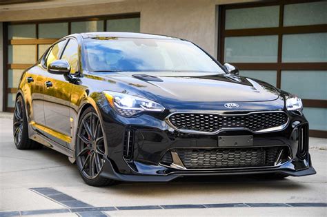 Kia Stinger Black TSW Sprint Wheel | Wheel Front