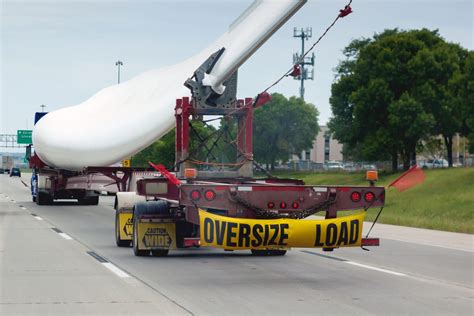 How to Transport Wind Turbine Blades - Heavy Haulers Blog