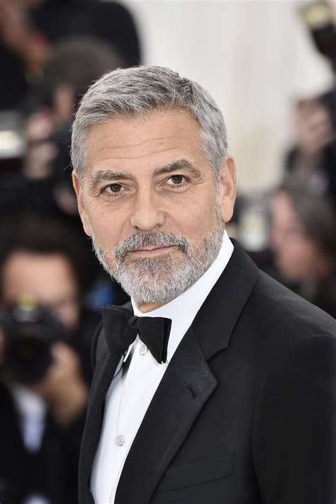 George Clooney's Strange Haircut Tool: What is the Flowbee? | POPSUGAR Beauty UK