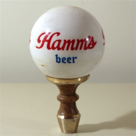 Hamm's Beer at Breweriana.com