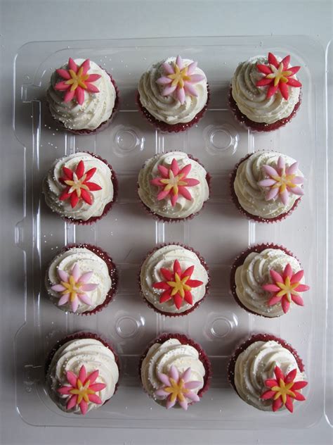 NUTMEG: Red Velvet with Fondant Flowers