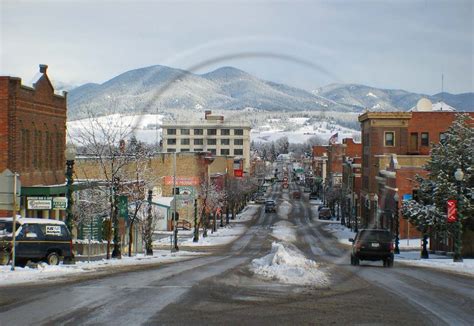 Main street of Lewistown, Montana where I went to high school. | Lewistown montana, Bozeman ...