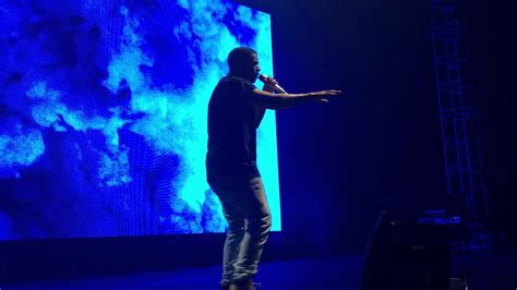 DRAKE // BEST I EVER HAD LIVE in Auckland, New Zealand 2015 - YouTube