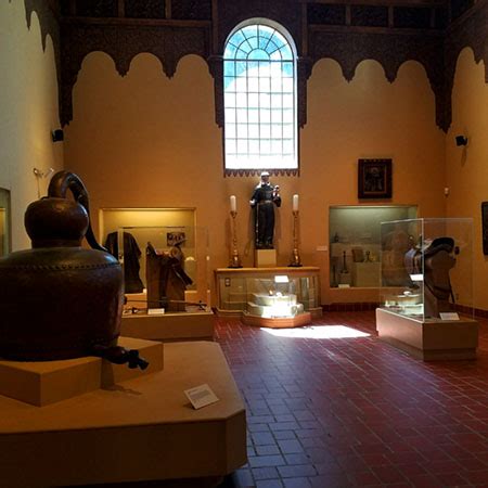 Bowers Museum - Discover La Mirada California