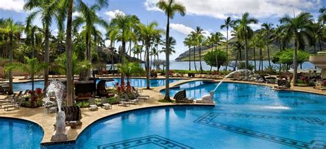 Hawaii's Most Amazing Hotel Pools