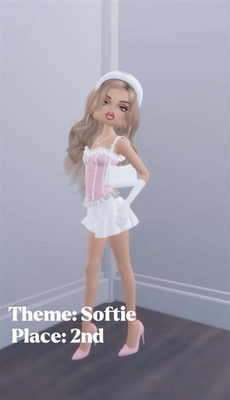 Dress to Impress!! Softie theme🎀 in 2024 | Aesthetic roblox royale high ...