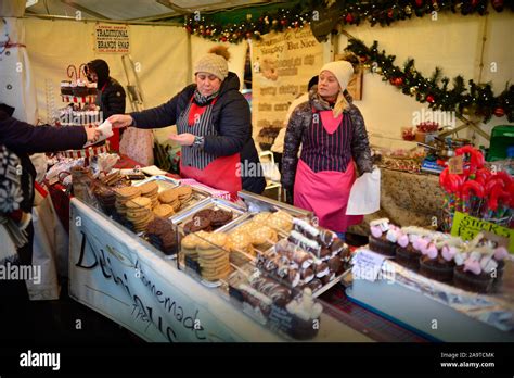 Harrogate Christmas Market Yorkshire England UK Stock Photo - Alamy