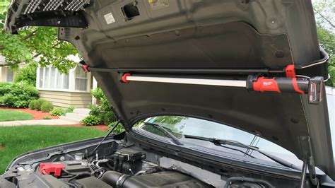 Milwaukee Underhood Light Review - Tools In Action - Power Tool Reviews