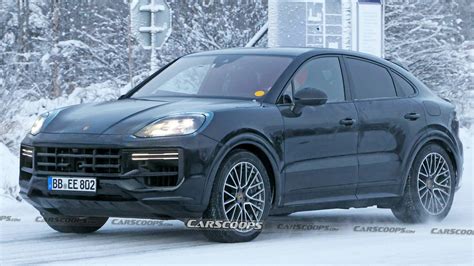 2024 Porsche Cayenne Coupe Spied, Should Debut Later This Year