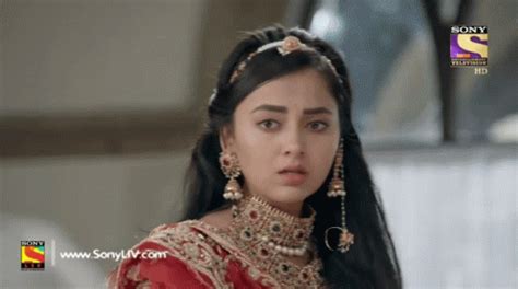 Tejaswi Prakash Rishta Likhenge Hum Naya GIF - Tejaswi Prakash Rishta ...