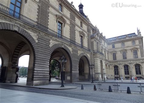 Photo Of South Entrance To The Louvre Museum - Page 25