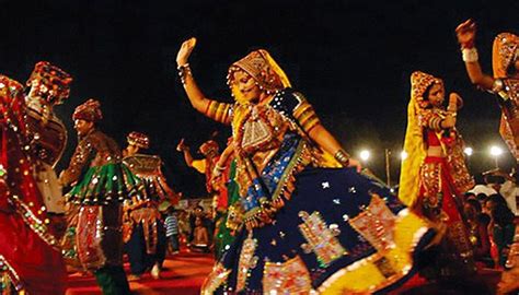 Indian Art and Craft - Garba - Atyutka Art and Craft