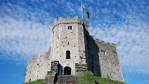 Wales Travel Guide and Travel Information | World Travel Guide