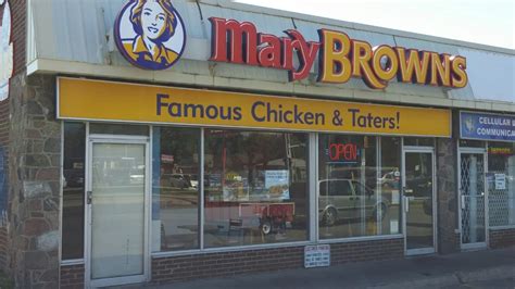 Mary Brown's - 15 Taunton Rd W, Oshawa, ON