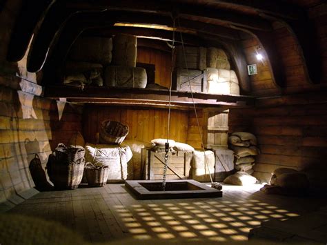 Inside a Galeon Free Photo Download | FreeImages