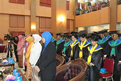 HIMPUNAN MAHASISWA MANAJEMEN UNIVERSITAS PAMULANG (HMM - UNPAM): WISUDA ...