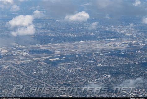 Miami International Airport Overview Photo by Wolfgang Kaiser | ID ...