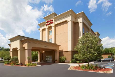 Hampton Inn & Suites Greenfield, Greenfield (updated prices 2025)