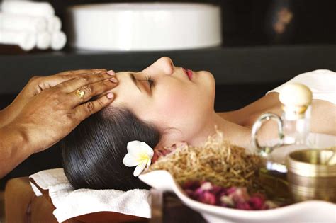 Top 10 Massage Health Benefits of Ayurveda Massage | Massage2Book