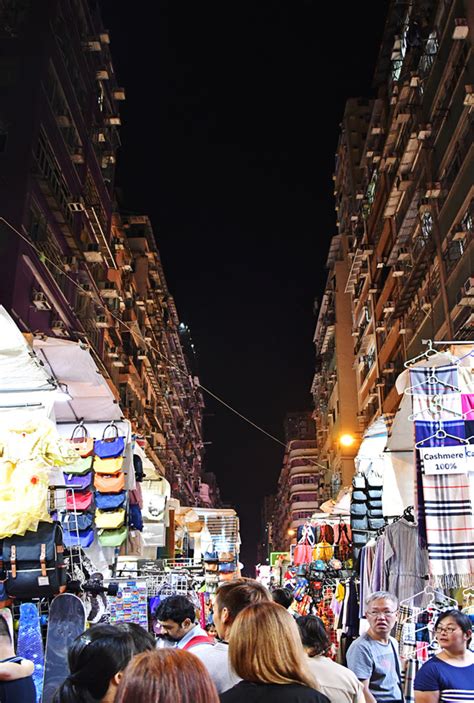 3 Hong Kong Night Markets: Sights, Sounds, and a Myriad of Scents ...