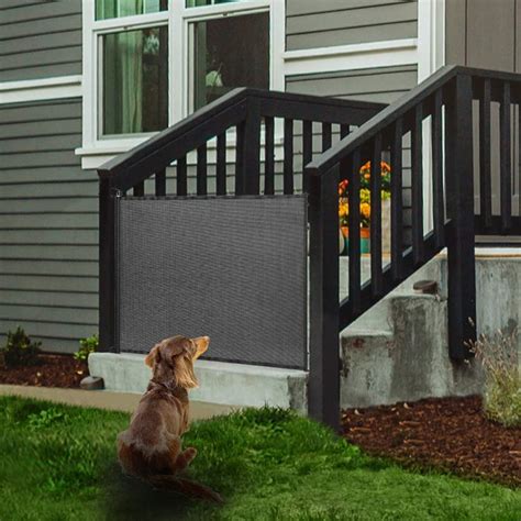 5 Best Dog Gates for the Outdoors | Family Handyman