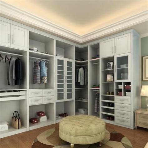 Coatroom - Dressing Room and Cloak Room