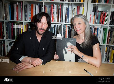 Keanu Reeves and Alexandra Grant attend Alexandra Grant and Keanu ...