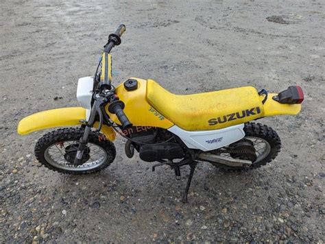 Suzuki 50cc Dirt Bike | Live and Online Auctions on HiBid.com