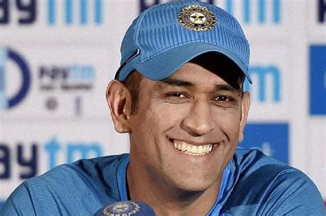 MS Dhoni retires from International cricket