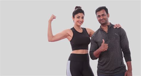 Best Celebrity Fitness Trainer in Mumbai | Body Transformation Expert - Vinod Channa