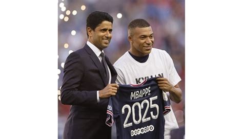 'Very happy' Mbappe to stay at PSG