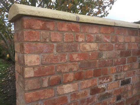 Reclaimed Wirecut Brick Garden Wall