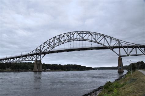 HistoricBridges.org - Bourne Bridge Photo Gallery