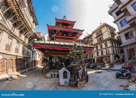 Nepal, Kathmandu -November 23, 2018: Temple in Kathmandu Editorial ...