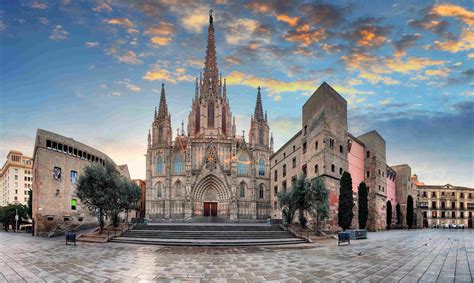 Un paseo por el barrio gótico de Barcelona - Vipealo