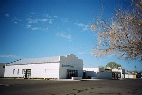 Why Marfa, Texas is an Unmissable Contemporary Art Destination | Widewalls