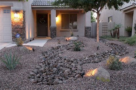 +20 Small Front Yard Desert Landscaping Ideas 2023