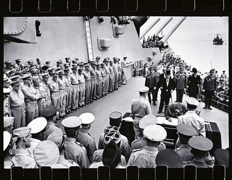 The Japanese surrender on board the U.S.S. Missouri in Tokyo Bay on September 2, 1945 | National ...