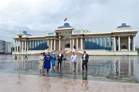 Mongolian Parliament & Government building - Ulaanbaatar