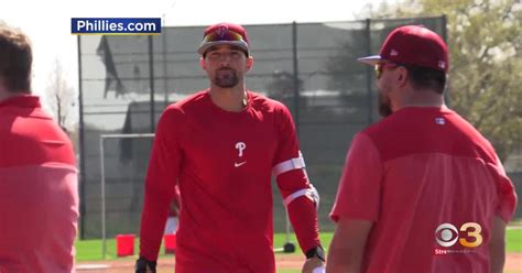 Phillies' Nick Castellanos ready to turn page on 2022 season - CBS ...