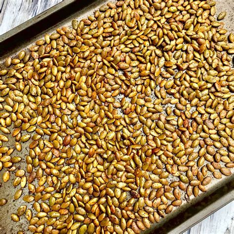 Roasted Pepitas (Pumpkin Seeds) - HOORAH to Health