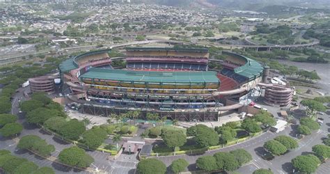 Oʻahu: Aloha Stadium – Hawaii’s largest outdoor arena (hawaiionthecheap.com)