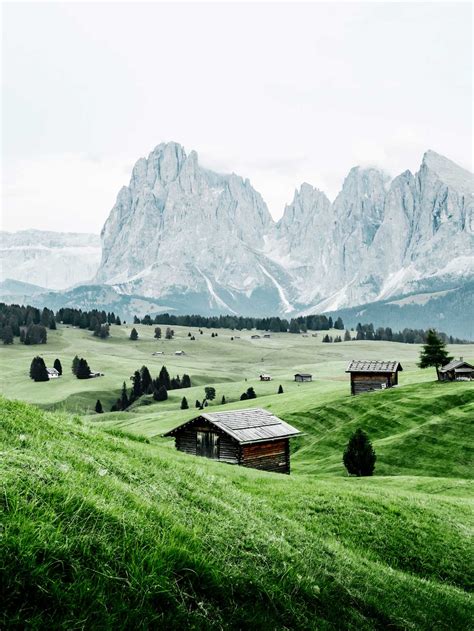 The Dolomites - hiking on Alpe Di Siusi - SarahintheGreen Travel Blog