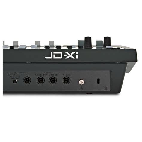 Roland JD-Xi Interactive Analog/Digital Crossover Synthesizer at Gear4music